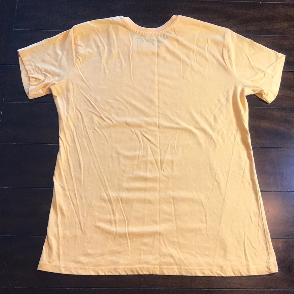 Relaxed Tee - Picture 4 of 4